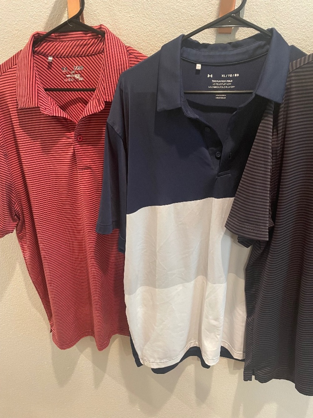 UnderArmor XL Polos (Lot of 4!!)